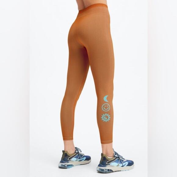 Fabletics Express Yourself 7/8 Leggings Fall Orange Size Small item #118) - Picture 4 of 6